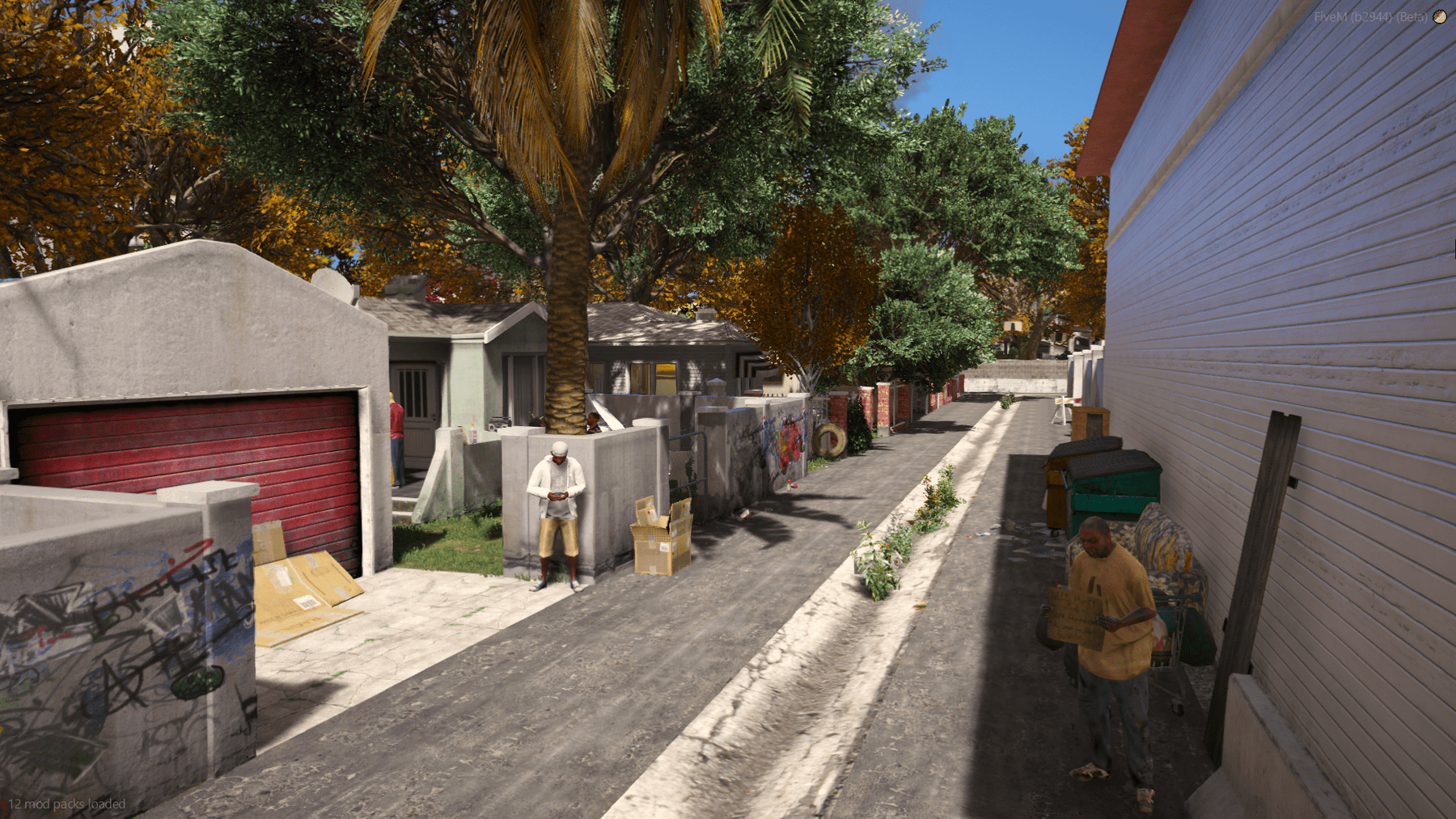 COMPTON HOOD + 3 INTERIORS MLO